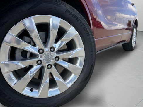 Used 2017 Buick Envision Essence FWD image 33