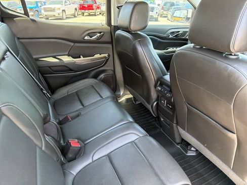 Used 2023 GMC Acadia SLT FWD image 26