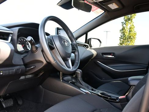 Used 2022 Toyota Corolla SE FWD image 15