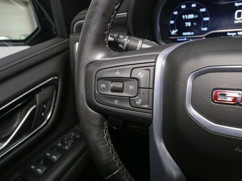 Used 2022 GMC Yukon XL SLT w/ SLT Premium Package AWD/4WD image 37