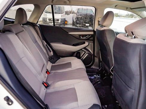 Used 2025 Subaru Outback Premium image 20
