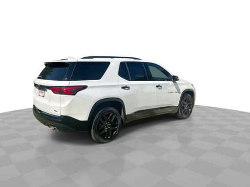 Used 2023 Chevrolet Traverse Premier w/ Redline Edition AWD/4WD image 9