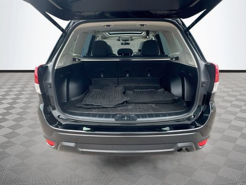 Used 2022 Subaru Forester Premium AWD/4WD image 27