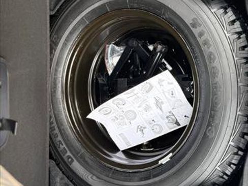 Certified 2021 Jeep Cherokee Trailhawk image 10