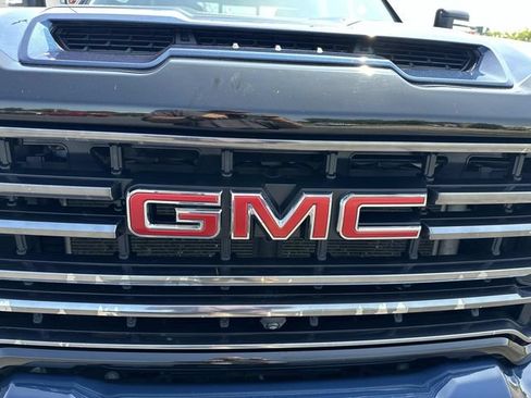 Used 2021 GMC Sierra 2500 AT4 w/ AT4 Preferred Package AWD/4WD image 31