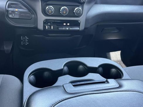 Used 2022 RAM 2500 Big Horn image 16