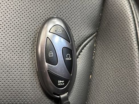 Used 2026 Hyundai Tucson Limited AWD/4WD image 21
