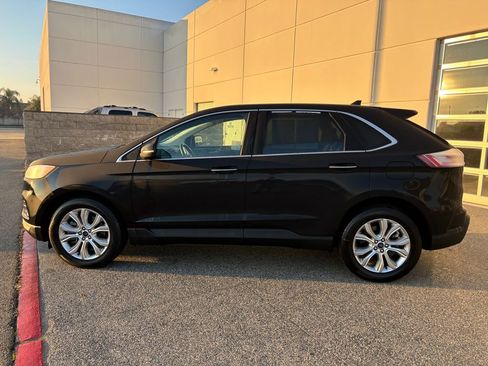 Used 2022 Ford Edge Titanium w/ Equipment Group 301A image 8