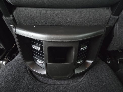 Used 2025 RAM 2500 Big Horn AWD/4WD image 20