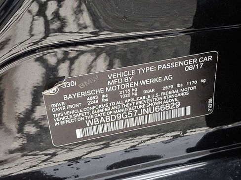 Used 2018 BMW 330i xDrive Sedan AWD/4WD image 29