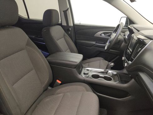 Used 2019 Chevrolet Traverse LS FWD image 21