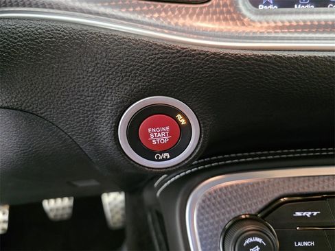 Used 2016 Dodge Challenger SRT Hellcat image 24