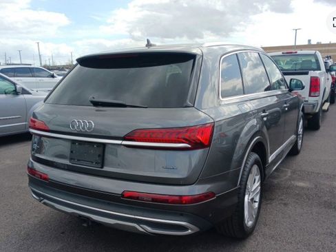 Used 2020 Audi Q7 3.0T Premium Plus w/ Premium Plus Package image 3