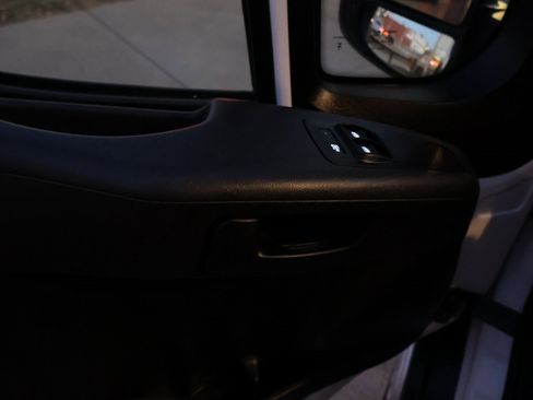 Used 2023 RAM ProMaster 2500 image 22