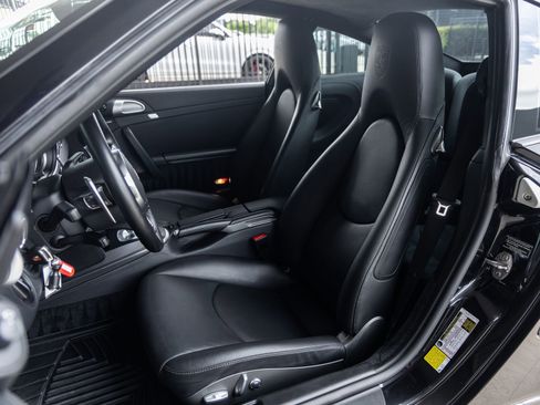 Used 2011 Porsche 911 Turbo S AWD/4WD image 5