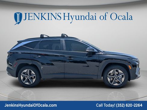 New 2026 Hyundai Tucson SEL FWD image 2