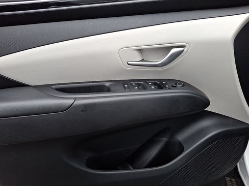 Certified 2023 Hyundai Tucson SEL FWD image 13