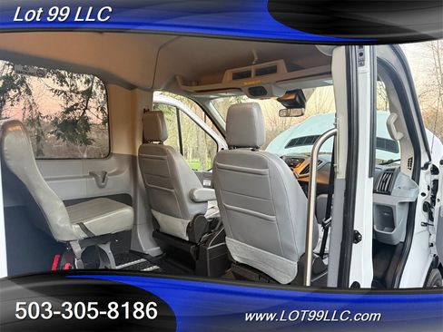 Used 2018 Ford Transit 150 XL image 23