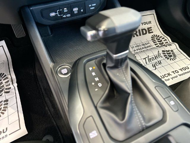 Certified 2025 Kia K4 FWD image 22