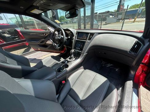 Used 2022 INFINITI Q60 Red Sport 400 AWD/4WD image 22