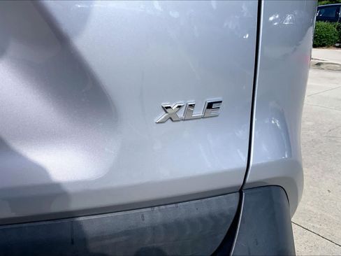 Used 2023 Toyota RAV4 XLE FWD image 19