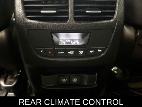 Used 2020 Acura MDX SH-AWD w/ Technology Package image 17