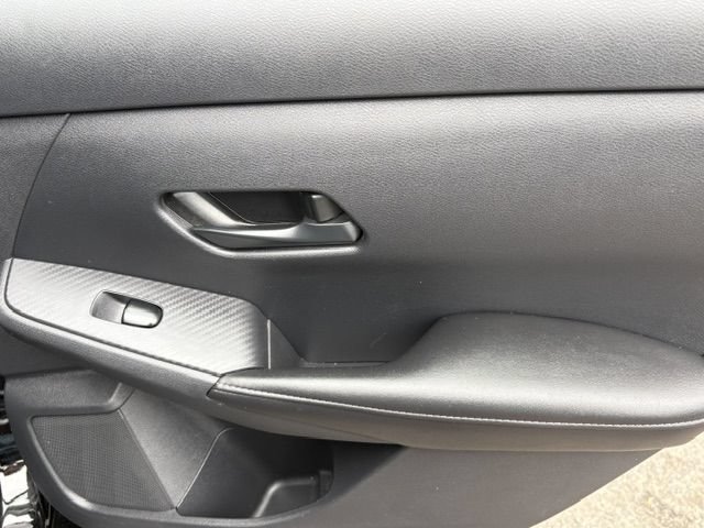 Used 2025 Nissan Sentra S FWD image 22