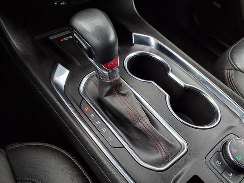 Used 2023 Chevrolet Traverse RS image 18