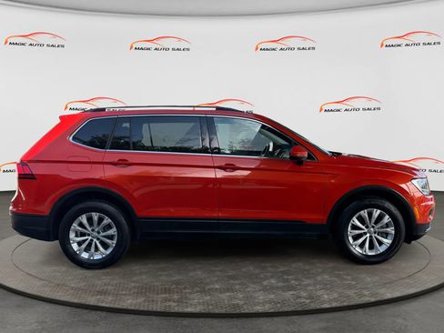 Used 2019 Volkswagen Tiguan SE w/ Panoramic Sunroof Package AWD/4WD image 6