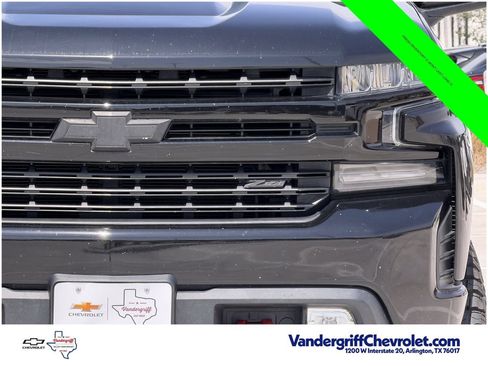Used 2021 Chevrolet Silverado 1500 LT Trail Boss w/ LPO, Dark Essentials Package AWD/4WD image 9