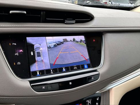 Used 2021 Cadillac XT5 Premium Luxury image 53