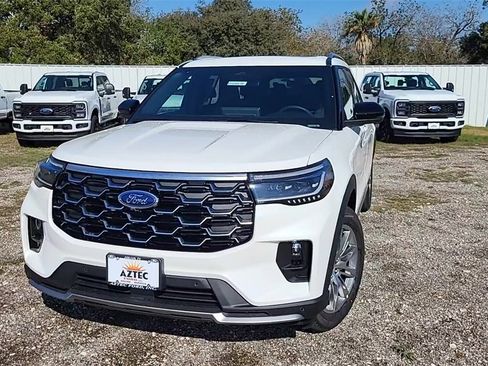 New 2026 Ford Explorer Platinum image 3