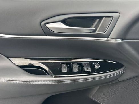 Certified 2023 Toyota Mirai XLE image 12