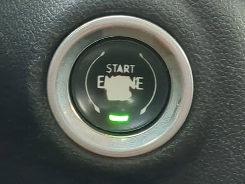 Used 2021 GMC Sierra 1500 SLE image 35