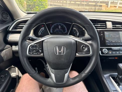 Used 2018 Honda Civic EX image 25