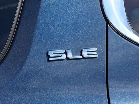 Used 2019 GMC Acadia SLE w/ Driver Alert Package I FWD image 32