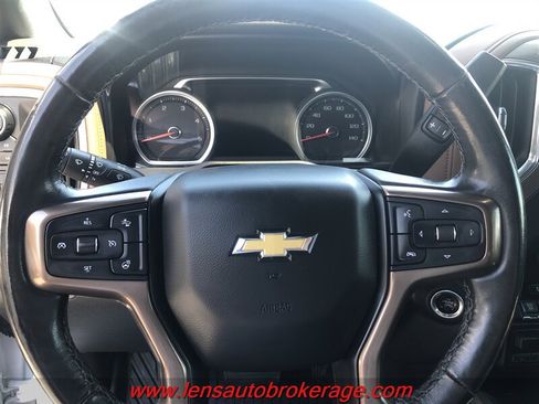 Used 2020 Chevrolet Silverado 3500 High Country w/ Z71 Off-Road Package AWD/4WD image 15