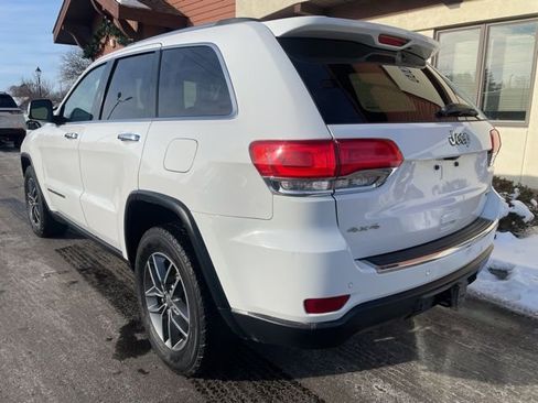 Used 2018 Jeep Grand Cherokee Limited w/ Trailer Tow Group IV image 9