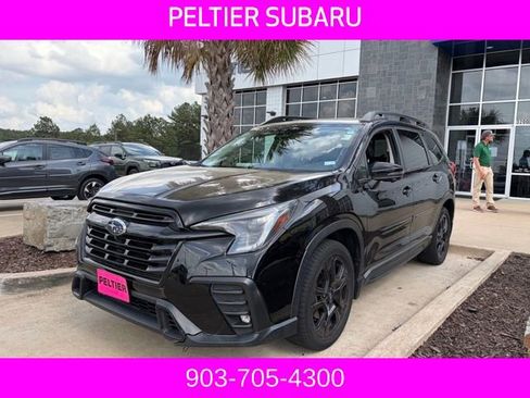 Used 2023 Subaru Ascent Onyx Edition Limited image 3