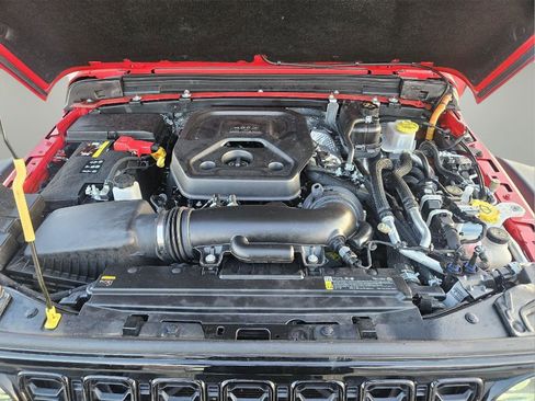 Used 2025 Jeep Wrangler Willys image 41