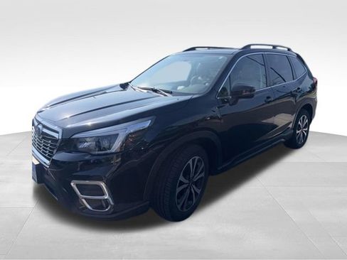 Used 2021 Subaru Forester Limited AWD/4WD image 1