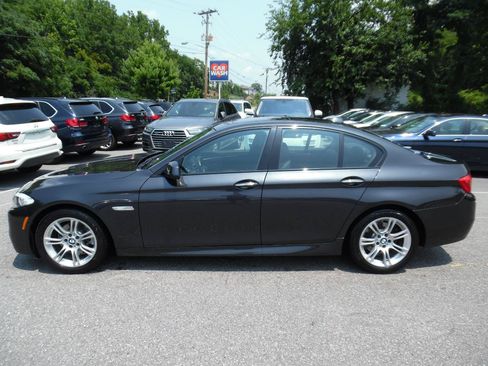 Used 2013 BMW 528i xDrive Sedan AWD/4WD image 2
