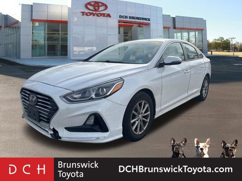 Used 2018 Hyundai Sonata SE image 1