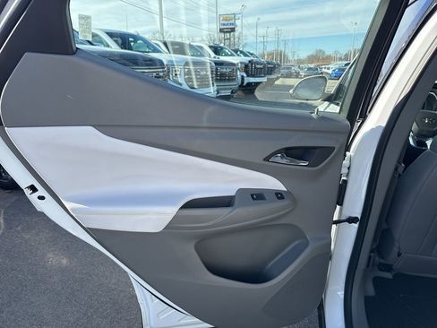 Used 2023 Chevrolet Bolt EUV Premier w/ Super Cruise Package image 27