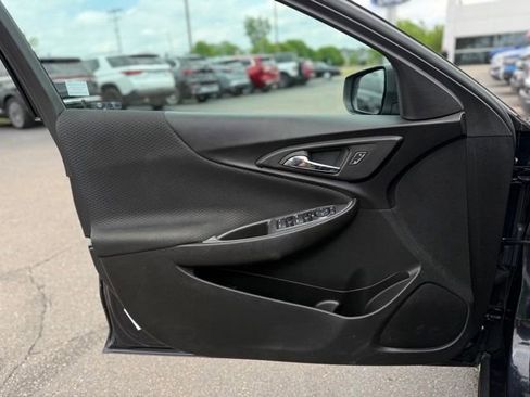 Used 2023 Chevrolet Malibu LT w/ Driver Confidence Package FWD image 11