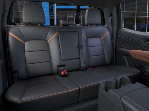 New 2025 GMC Canyon AT4 w/ Nightfall Edition image 17