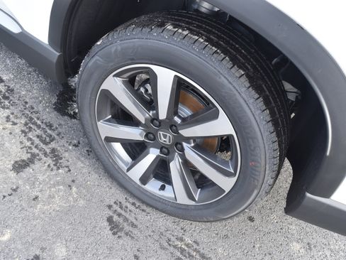 New 2025 Honda Pilot Elite image 11