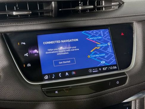 Used 2022 Cadillac XT5 Premium Luxury w/ Technology Package FWD image 16