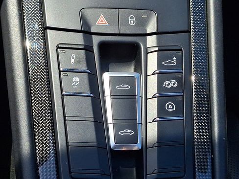 Used 2017 Porsche 911 Targa 4S AWD/4WD image 25