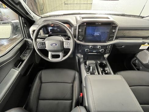 New 2025 Ford F150 Lariat w/ Equipment Group 501A Mid image 11